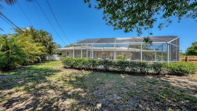 3537 S SCHOOL AVENUE, Sarasota, FL 34239