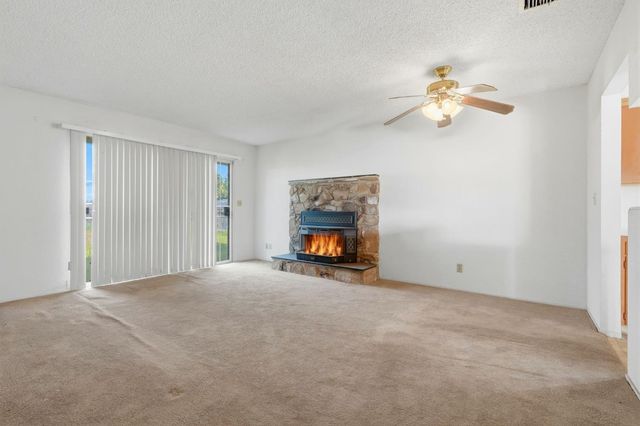 2222 Barbara Street, Selma, CA 93662