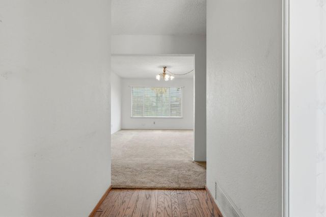 2222 Barbara Street, Selma, CA 93662