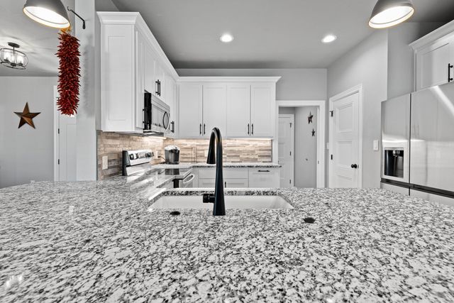 1005 Bucks Way, Longview, TX 75604