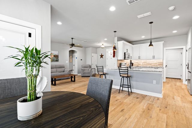 1005 Bucks Way, Longview, TX 75604