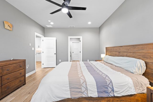 1005 Bucks Way, Longview, TX 75604