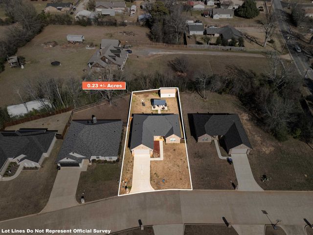 1005 Bucks Way, Longview, TX 75604