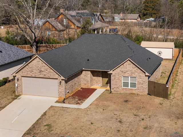 1005 Bucks Way, Longview, TX 75604