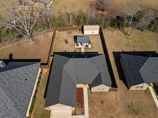 1005 Bucks Way, Longview, TX 75604