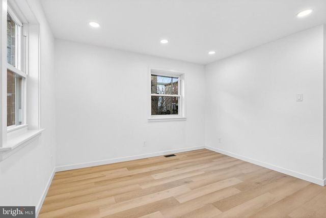 1230 W SUSQUEHANNA AVE, Philadelphia, PA 19122