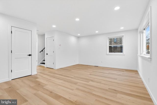 1230 W SUSQUEHANNA AVE, Philadelphia, PA 19122