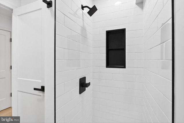 1230 W SUSQUEHANNA AVE, Philadelphia, PA 19122