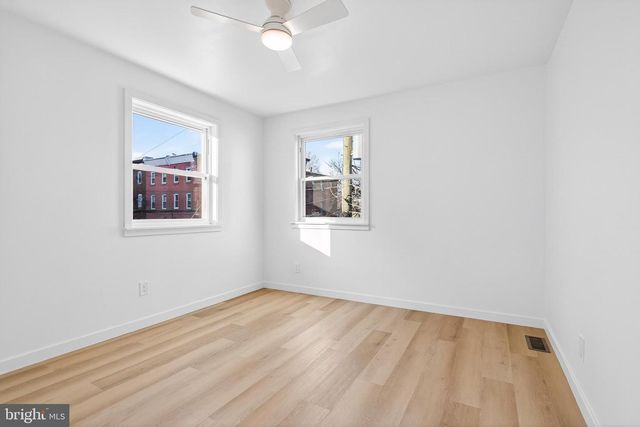 1230 W SUSQUEHANNA AVE, Philadelphia, PA 19122