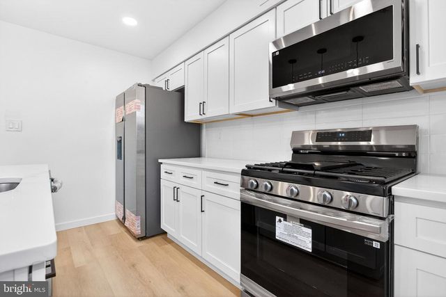 1230 W SUSQUEHANNA AVE, Philadelphia, PA 19122