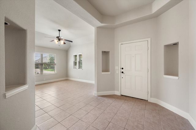 6633 Meadow Glen Drive, Midlothian, TX 76065