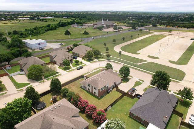 6633 Meadow Glen Drive, Midlothian, TX 76065