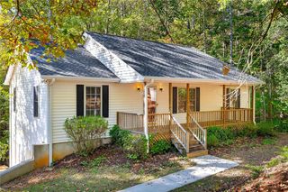 409 Plantation Drive, Seneca, SC 29672