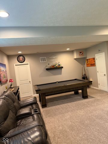 655 Bracknell Drive, Avon, IN 46123