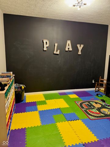 655 Bracknell Drive, Avon, IN 46123