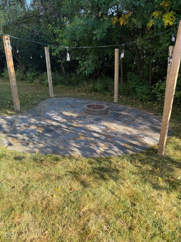 655 Bracknell Drive, Avon, IN 46123