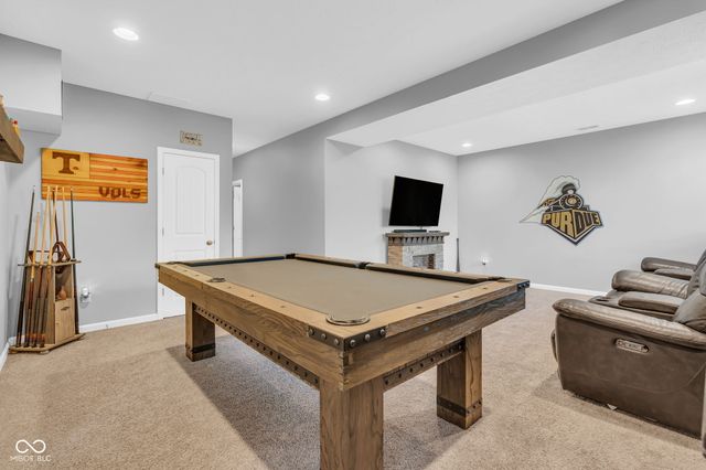 655 Bracknell Drive, Avon, IN 46123