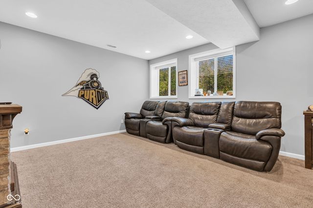 655 Bracknell Drive, Avon, IN 46123