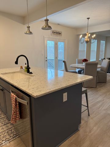 655 Bracknell Drive, Avon, IN 46123