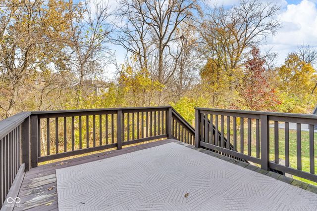 655 Bracknell Drive, Avon, IN 46123