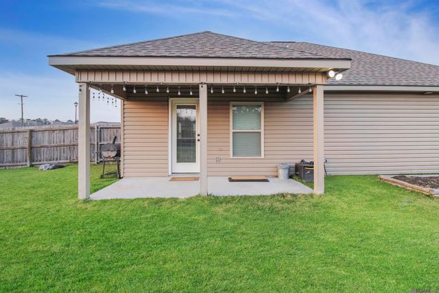 12188 Buddy Ellis Rd, Denham Springs, LA 70726