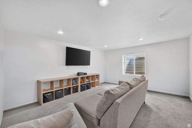 96 W 820 N, Santaquin, UT 84655