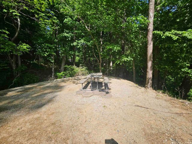 5617 Forest Avenue, Evansville, IN 47712