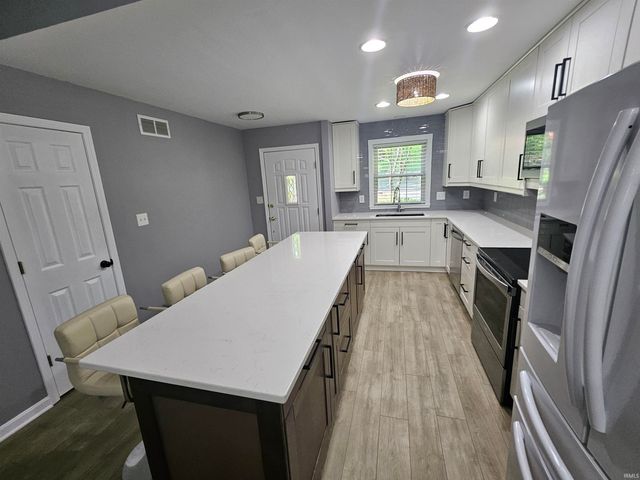 5617 Forest Avenue, Evansville, IN 47712