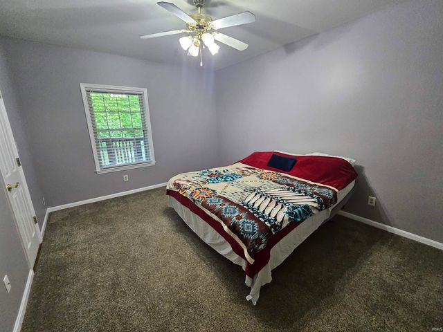 5617 Forest Avenue, Evansville, IN 47712
