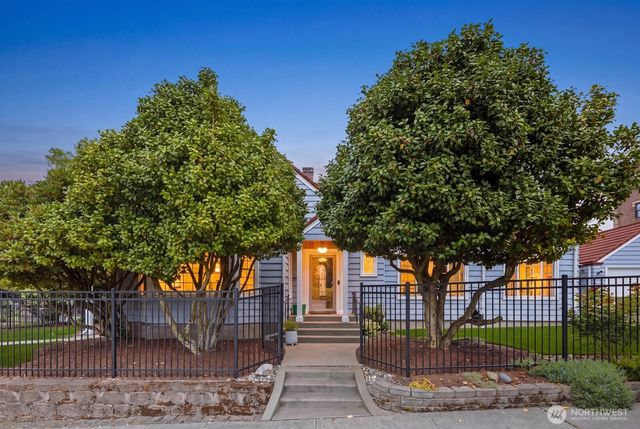 324 N Yakima Avenue, Tacoma, WA 98403