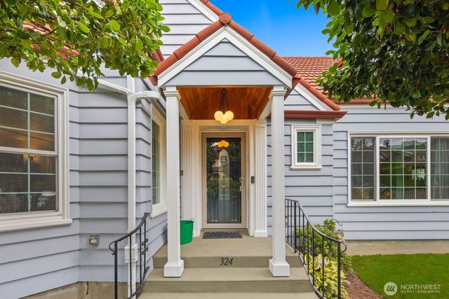 324 N Yakima Avenue, Tacoma, WA 98403
