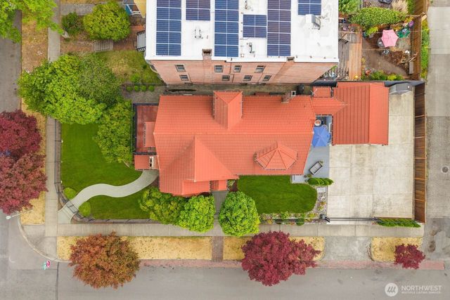 324 N Yakima Avenue, Tacoma, WA 98403