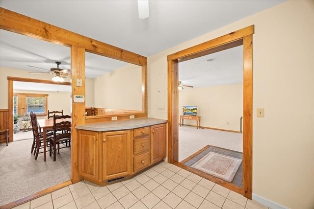 74 Lakeview Ave, Taunton, MA 02780