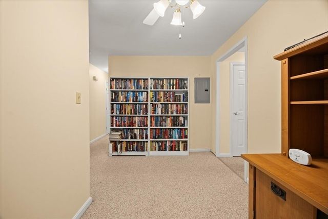 74 Lakeview Ave, Taunton, MA 02780