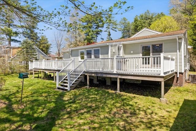 74 Lakeview Ave, Taunton, MA 02780
