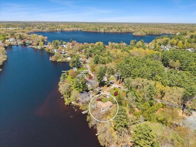 74 Lakeview Ave, Taunton, MA 02780