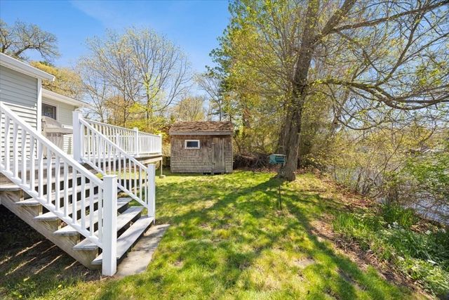 74 Lakeview Ave, Taunton, MA 02780