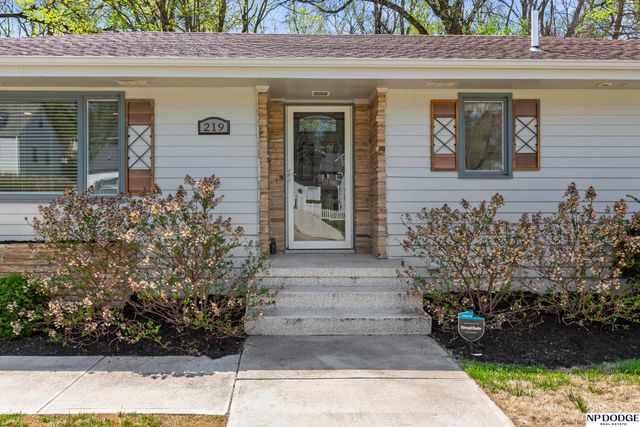 219 Elmwood Drive, Council Bluffs, IA 51503