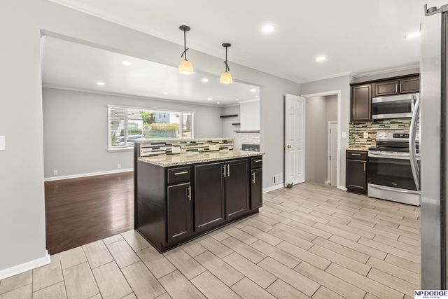 219 Elmwood Drive, Council Bluffs, IA 51503