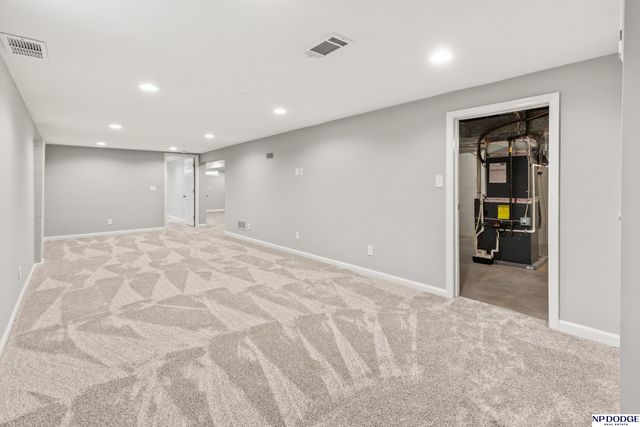 219 Elmwood Drive, Council Bluffs, IA 51503