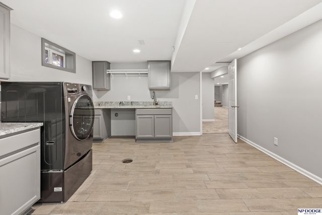 219 Elmwood Drive, Council Bluffs, IA 51503