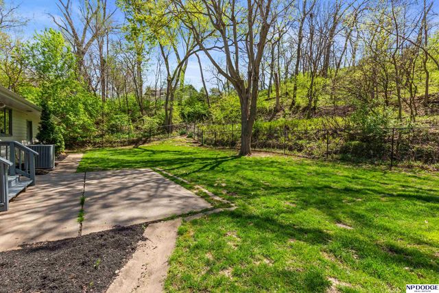 219 Elmwood Drive, Council Bluffs, IA 51503