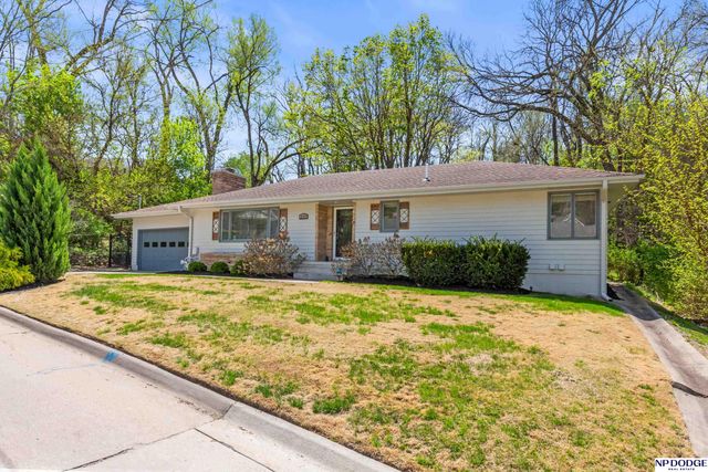 219 Elmwood Drive, Council Bluffs, IA 51503