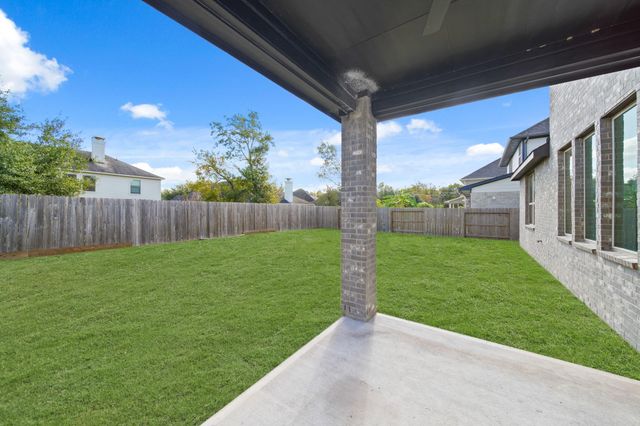 4735 Great Acre Lane, Fresno, TX 77545