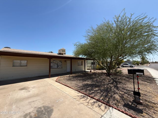 11327 W KANSAS Avenue, Youngtown, AZ 85363