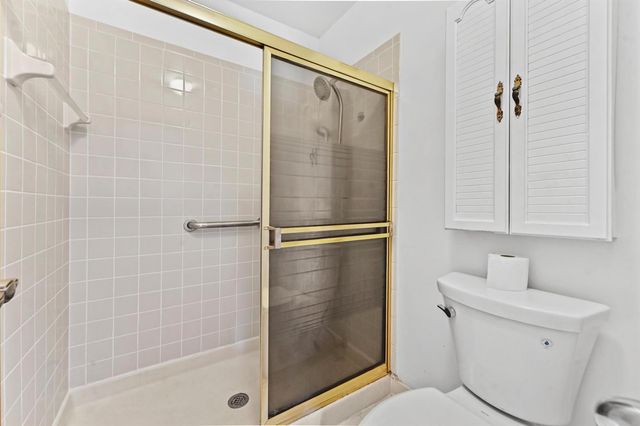 5537 Parkwalk Circle E, Boynton Beach, FL 33472