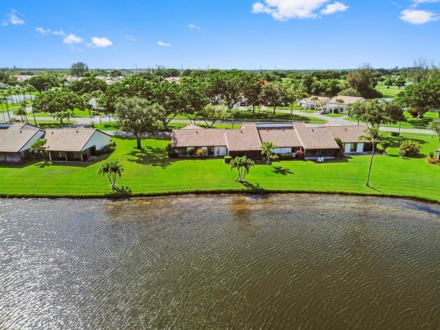 5537 Parkwalk Circle E, Boynton Beach, FL 33472