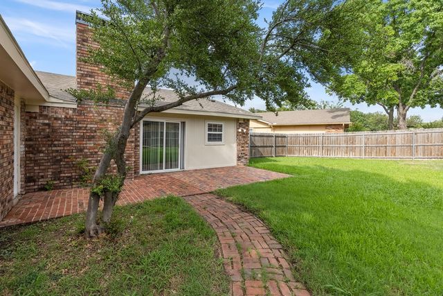 4804 Jennings Circle, The Colony, TX 75056