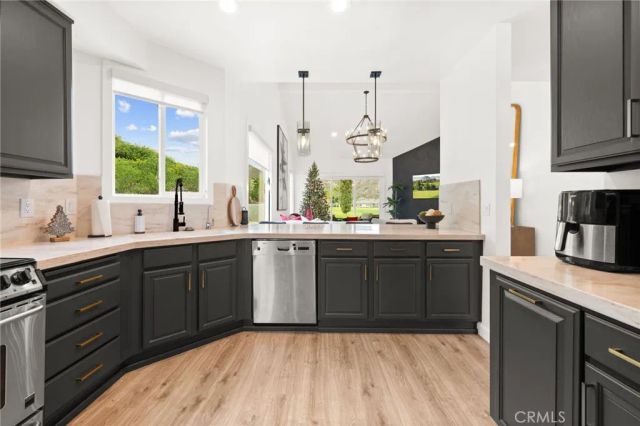 38521 Glen Abbey, Murrieta, CA 92562