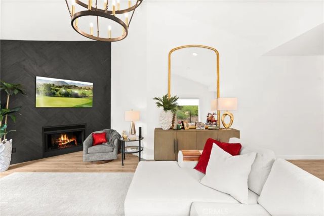 38521 Glen Abbey, Murrieta, CA 92562